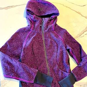 Size 4 lululemon scuba hoodie